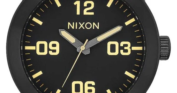 Nixon hotsell corporal black